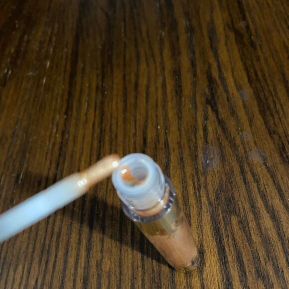 Colourpop ultra glossy lip - Picture 5 of 5